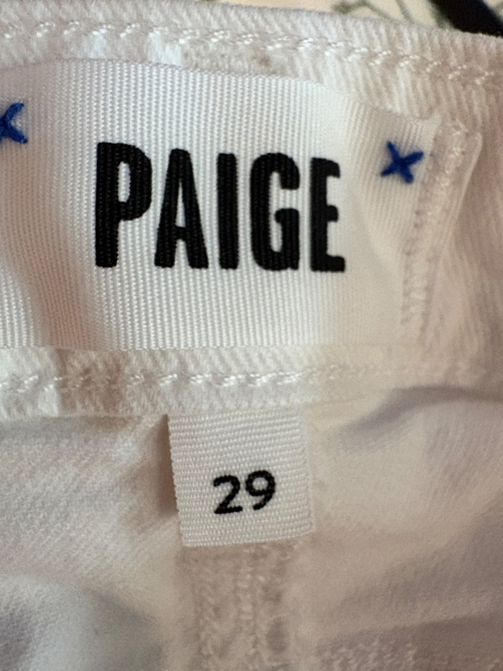 Paige Cindy Crop White Jeans, Size 29 Raw Hem - Picture 4 of 11